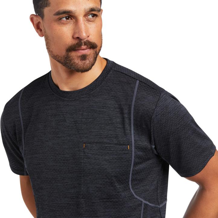 Camiseta deportiva Rebar Evolution Ariat hombres negro tapas 044J723