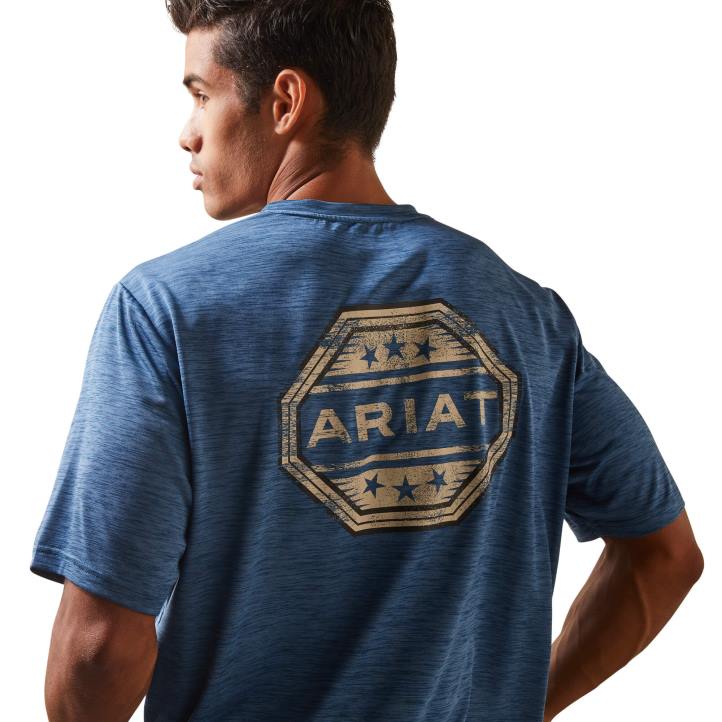 camiseta con sello del cargador Ariat hombres caída del cielo tapas 044J918