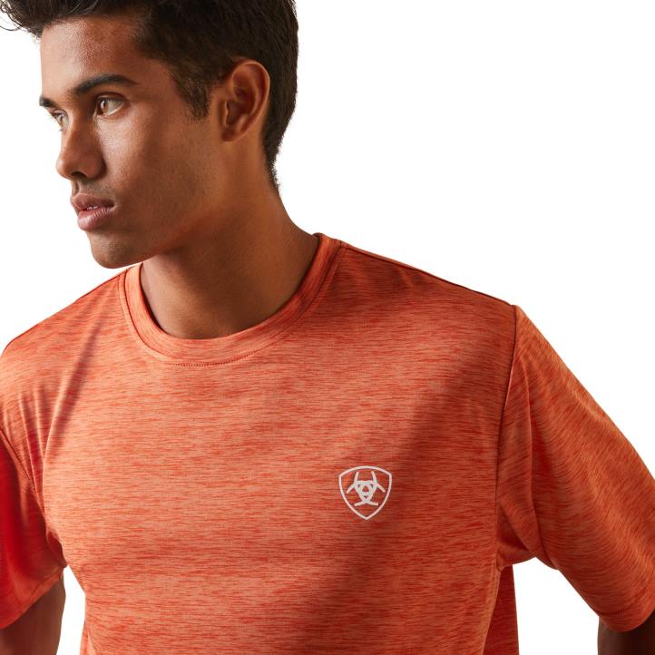 camiseta con sello del cargador Ariat hombres sangre roja tapas 044J878