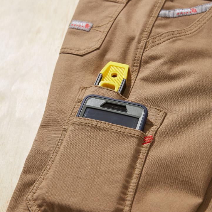 Pantalón de pernera recta apilable de lona duralight elástica fr Ariat mujer campo caqui fondos 044J2727