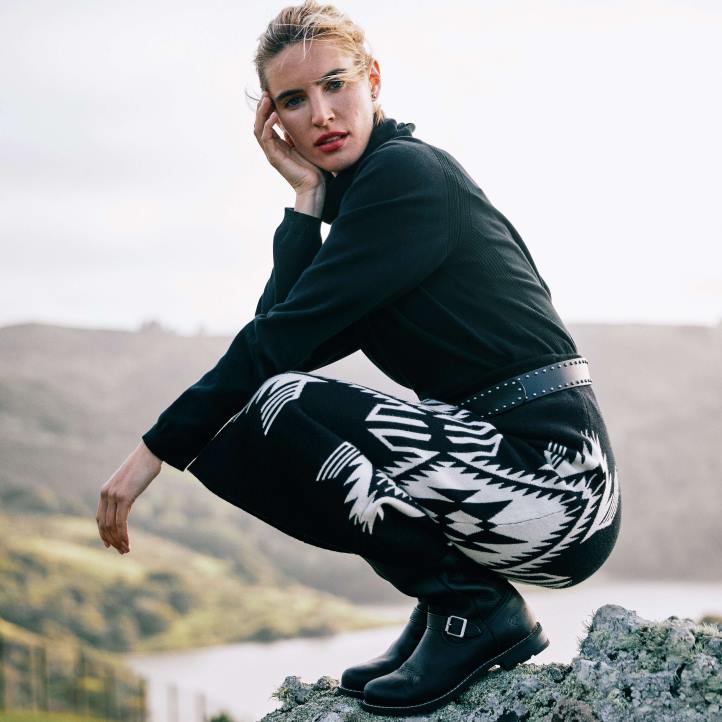 suéter lexi Ariat mujer negro tapas 044J3327